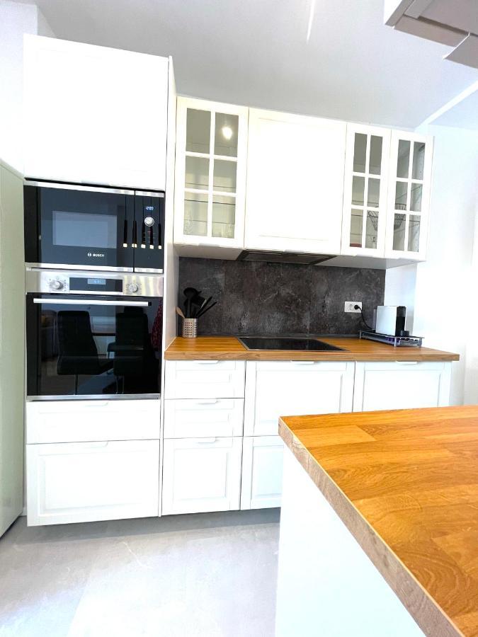 Appartamento Happy Casa Isola Grande Izola Esterno foto